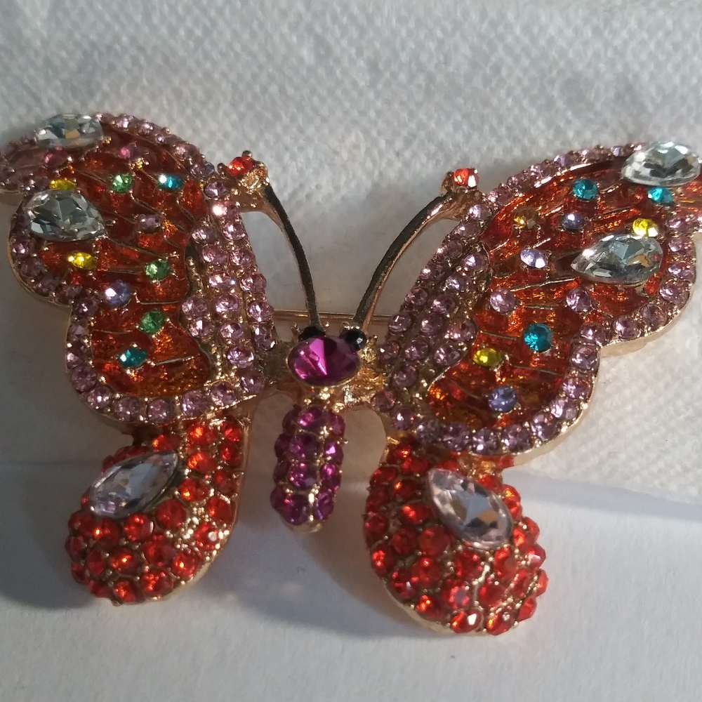 🦋Betsey Johnson Rhinestone Butterfly Brooch - Picture 5 of 6